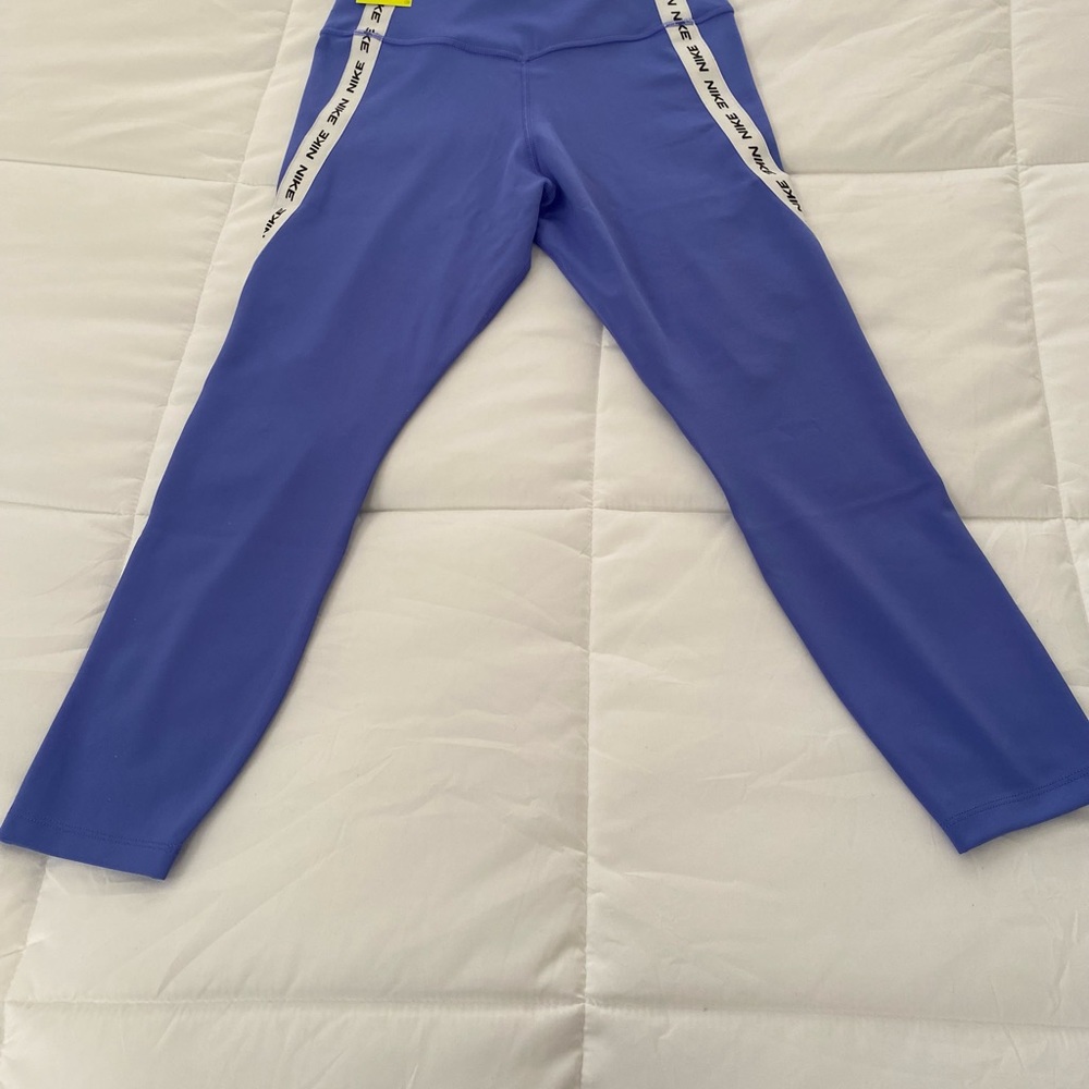 Nike One Leggings